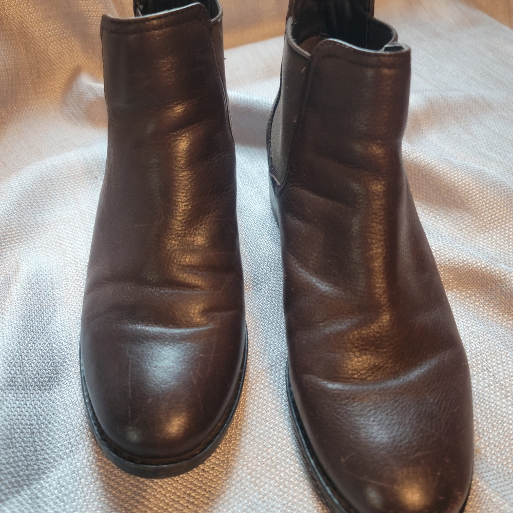 Cole Haan Newburg Brown Leather Waterproof Ankle Boots Women’s 8.5